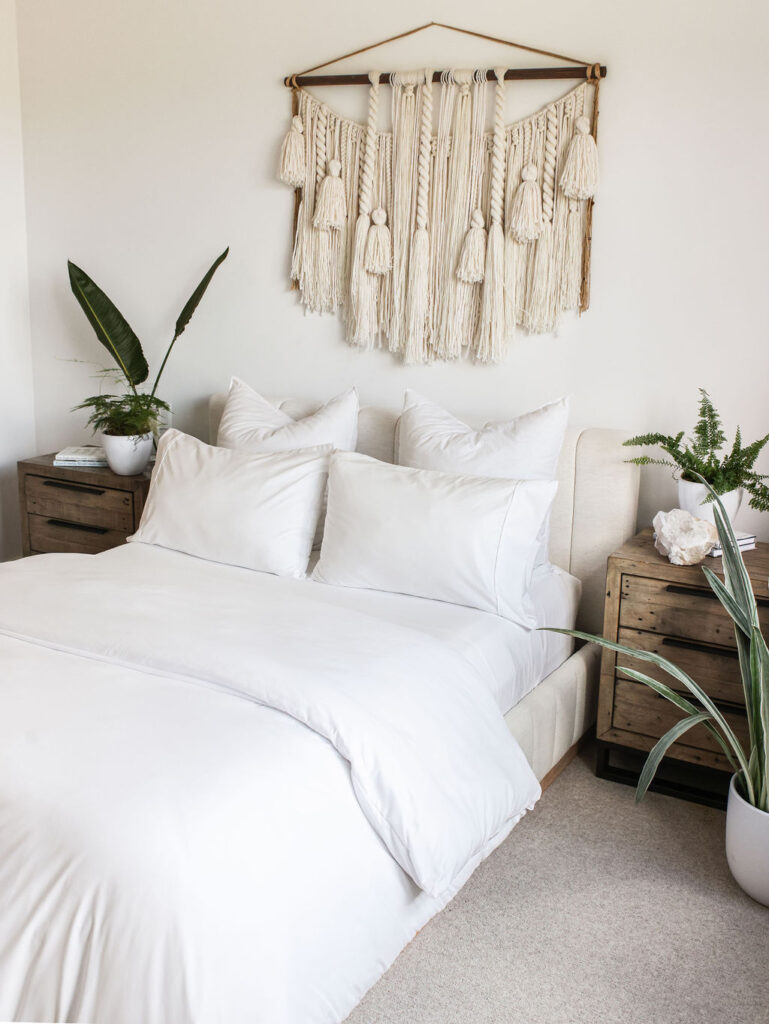 Lifestyle bedding boho natural California cool luxurious home bedding linen best San Diego product photographer Chelsea Loren